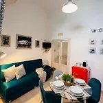 Casa Agrumeto 28 別荘